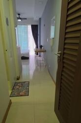1 Canberra (D27), Condominium #580201931